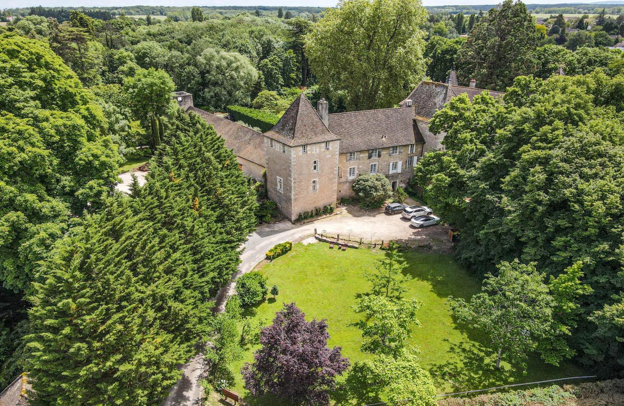 Apartment Chateau De La Nomade Dracy-le-Fort